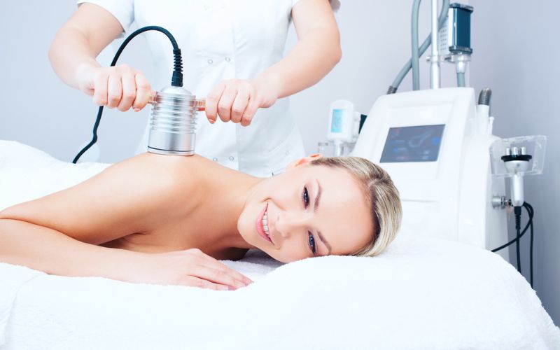 How To Sleep Comfortably After Liposuction